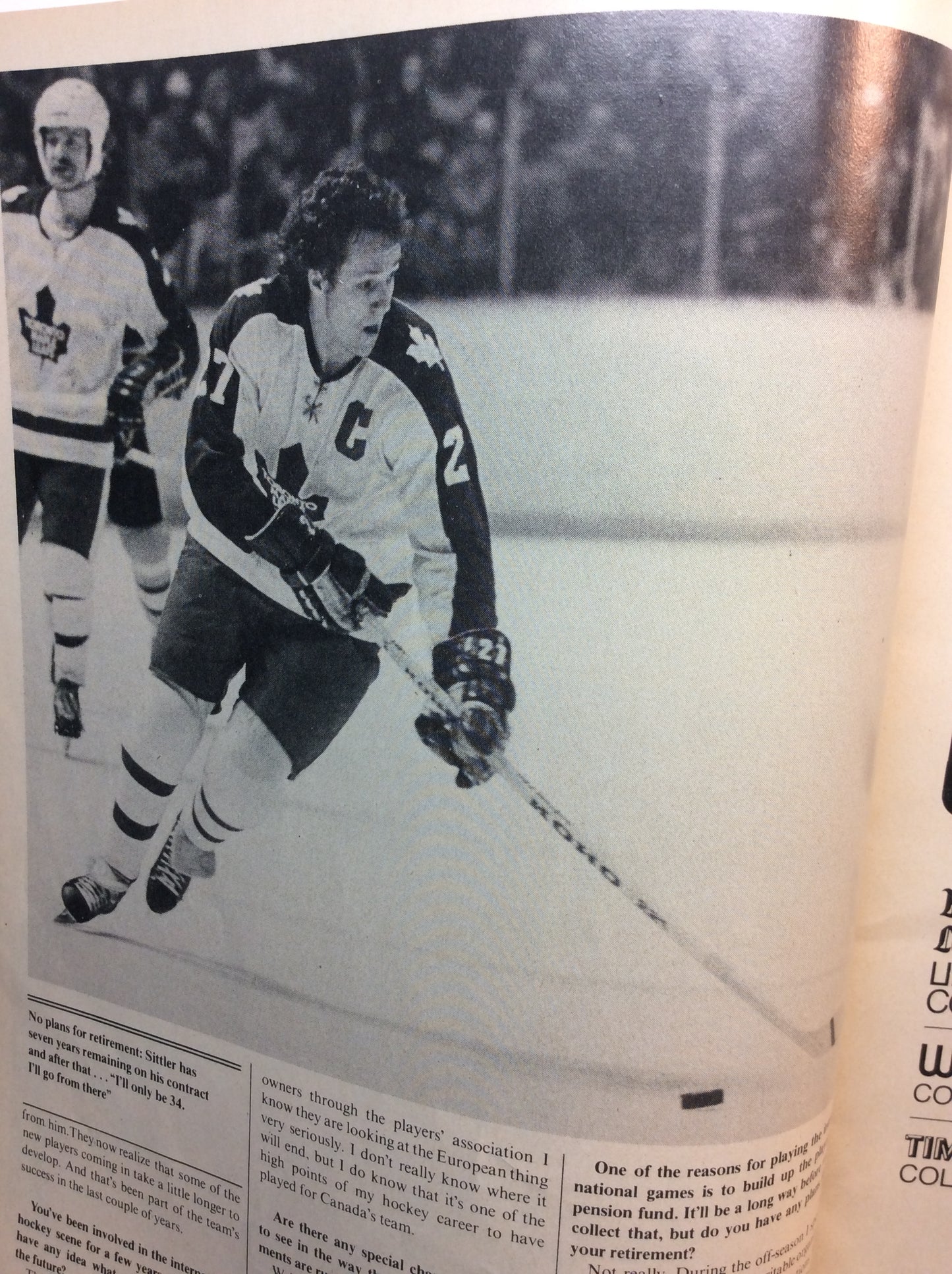 Maple Leaf Magazine  1977 vs Sabres